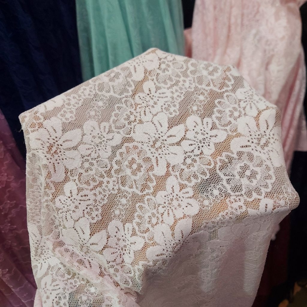 kain brokat premium  - kain brokat street - kain brokat mewah - kain brokat meteran ( baby pink ) Cp