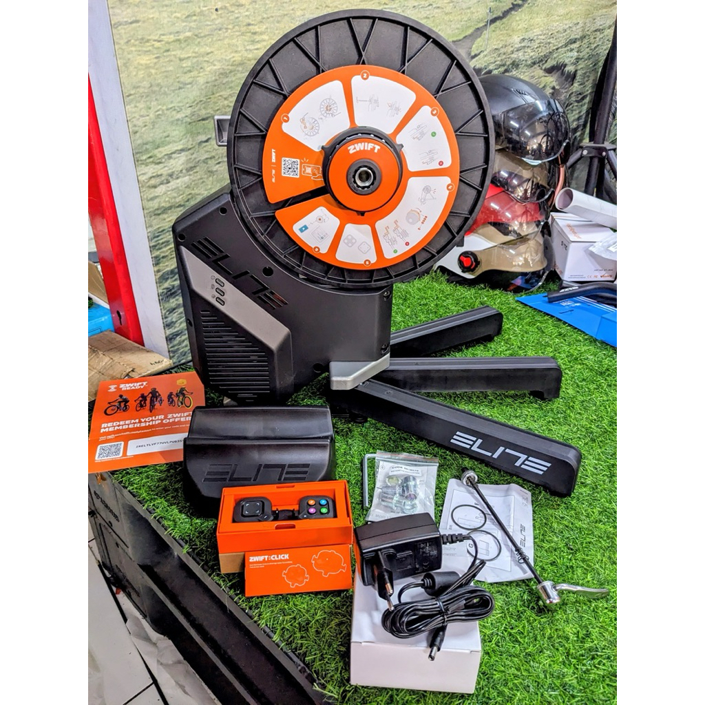 ELITE RIVO SMART TRAINER with Zwift Cog and Click / BIKE TRAINER