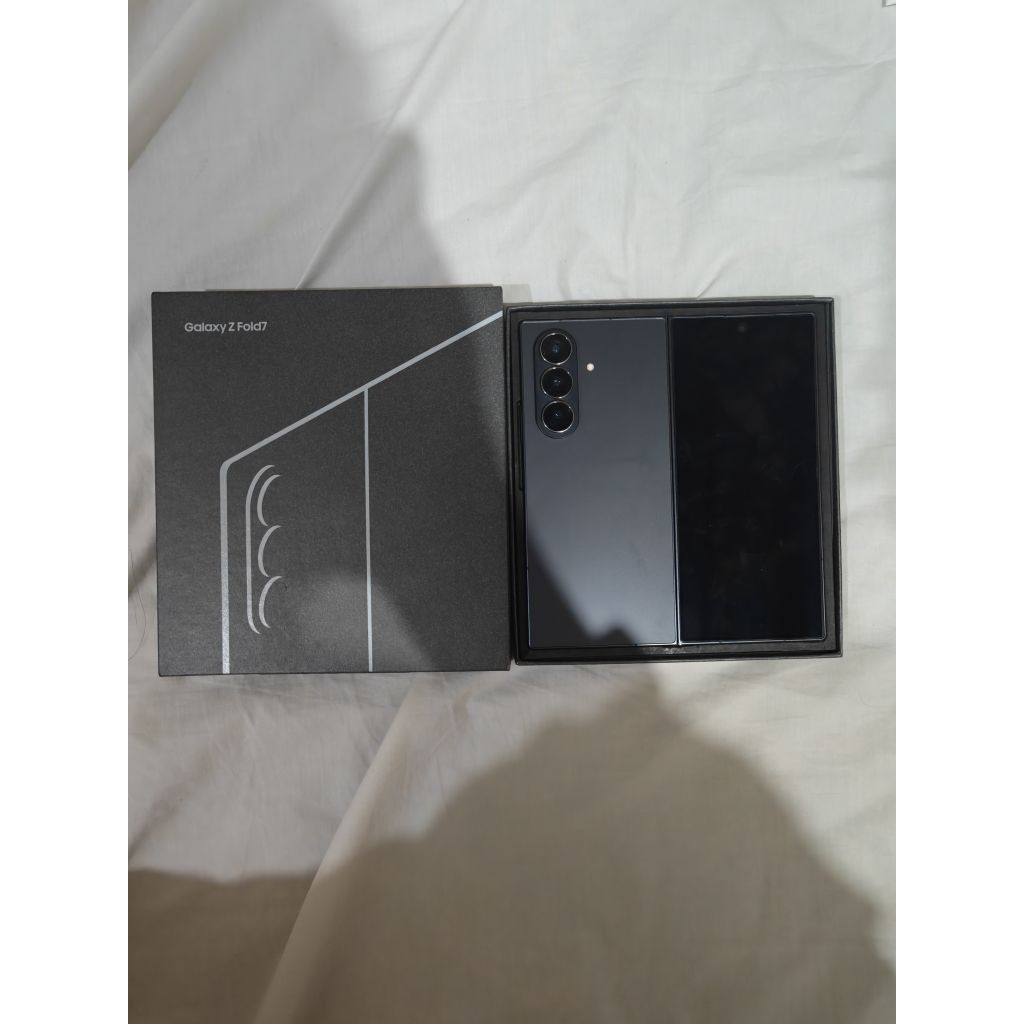Samsung Z Fold 7 12/512gb SEIN seken bekas second