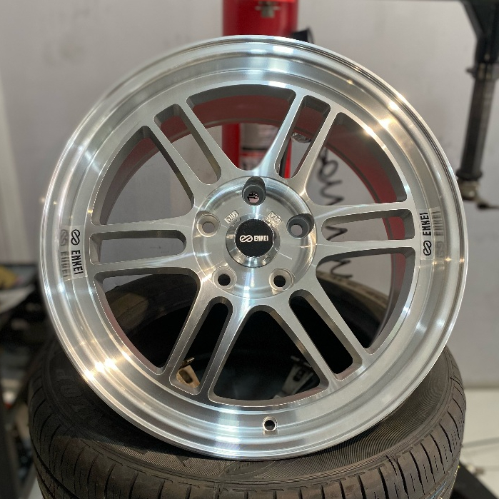 VELG Mobil Kondisi BARU R17 RPF01 Pcd 5X114 Lebar 8 Et 42 Warna Polish Pelek Alloy Ring 17
