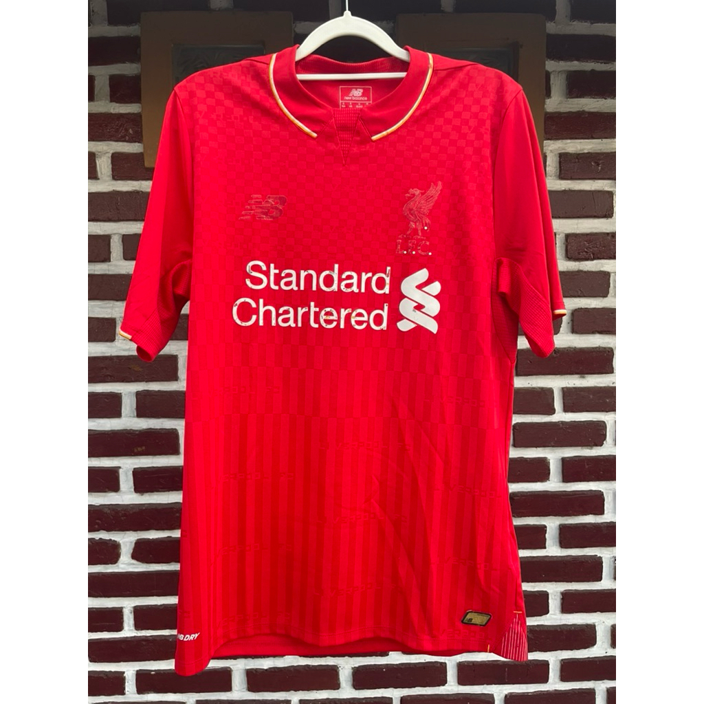 Jersey original liverpool 2015/16
