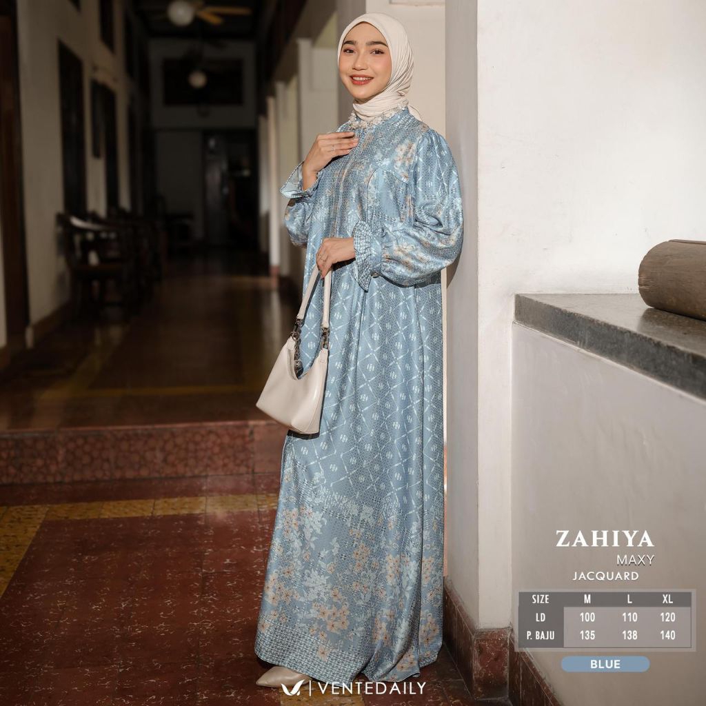Zahiya || Savika Dress Lavanya Maxy By Ventedaily