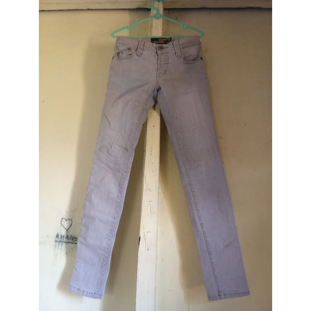 celana jeans wanita preloved Vivo jeans