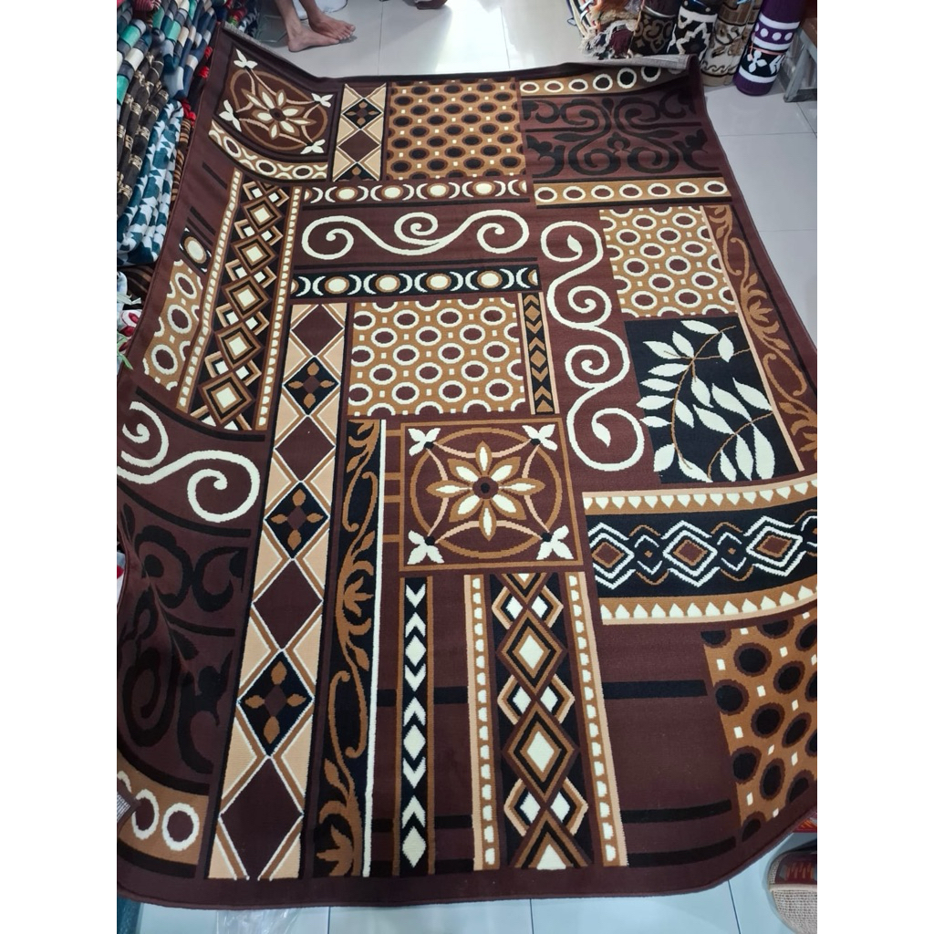 [300x400cm] Karpet Permadani Jumbo Merk Moderno ukuran 300x400