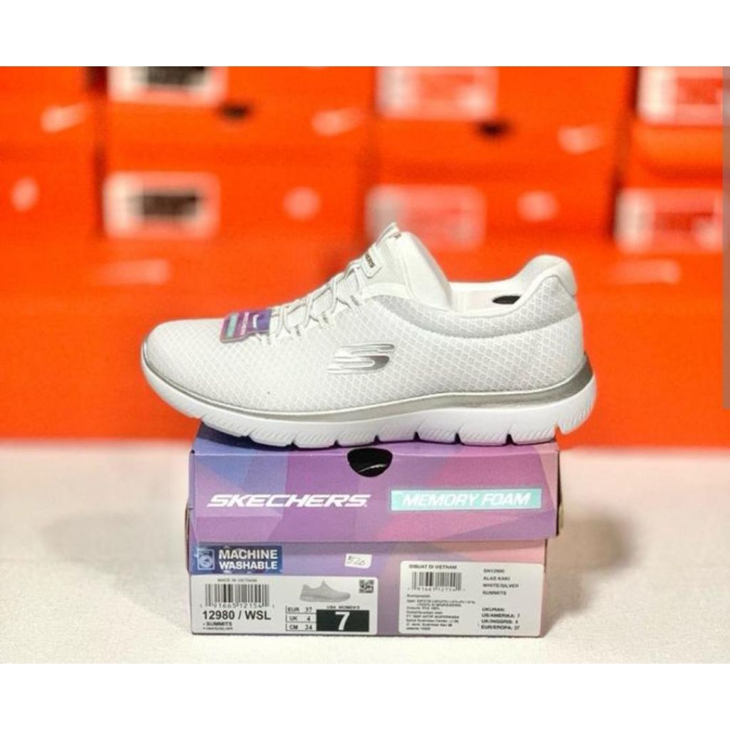 SKECHERS SUMMIT SIZE 39