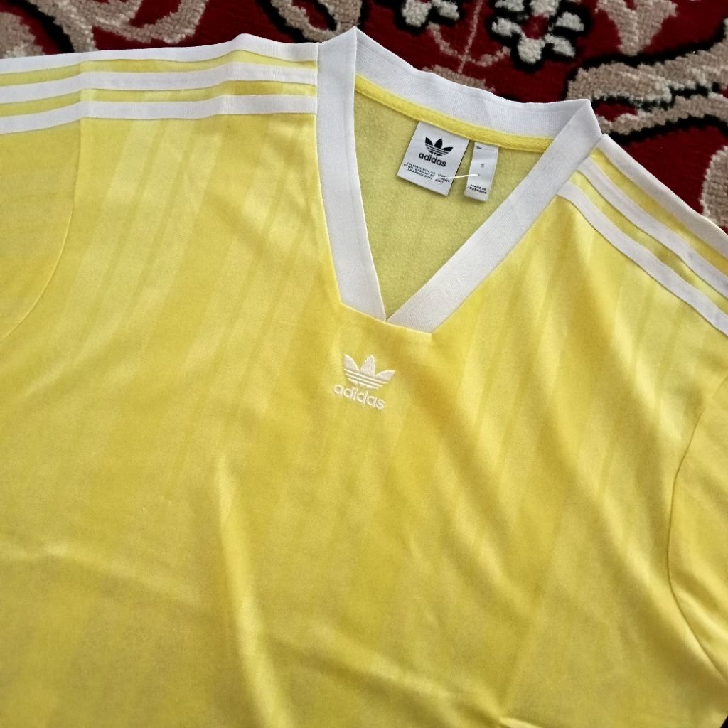 Adidas Trefoil Jersey Center Logo
