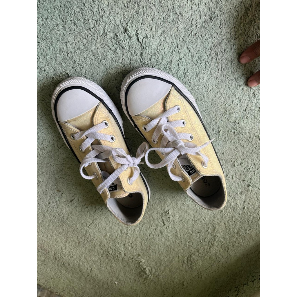 preloved sepatu anak converse