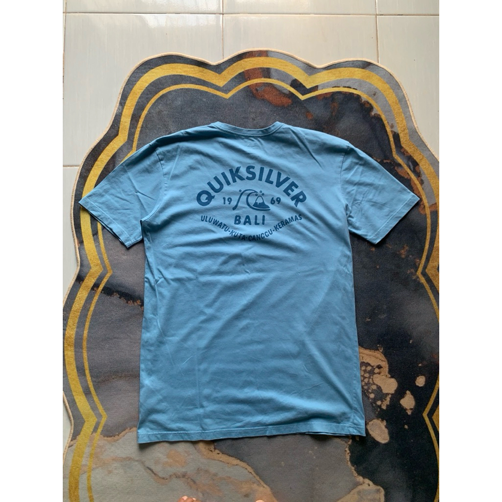 kaos quiksilver bali second