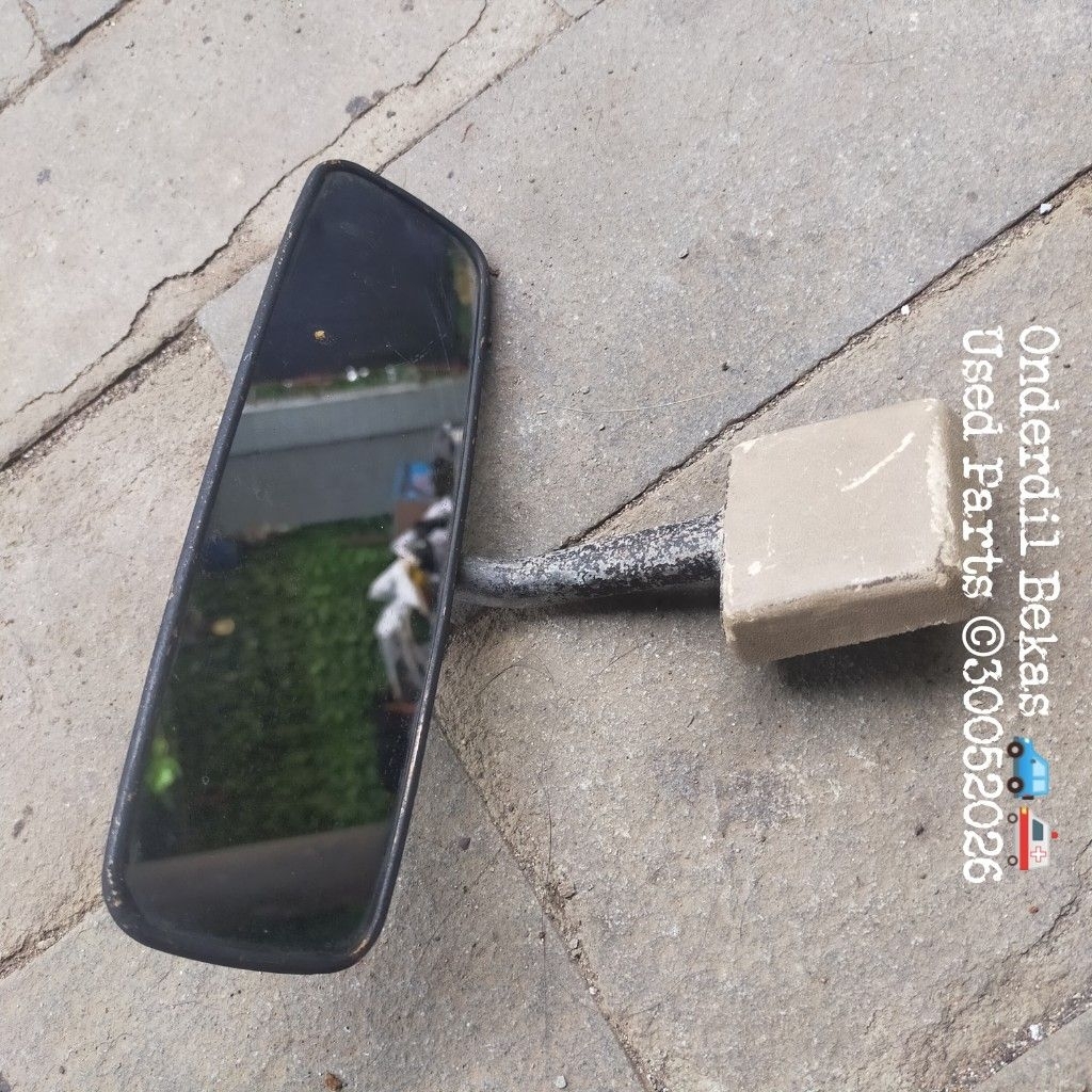 spion kabin Toyota Corolla DX