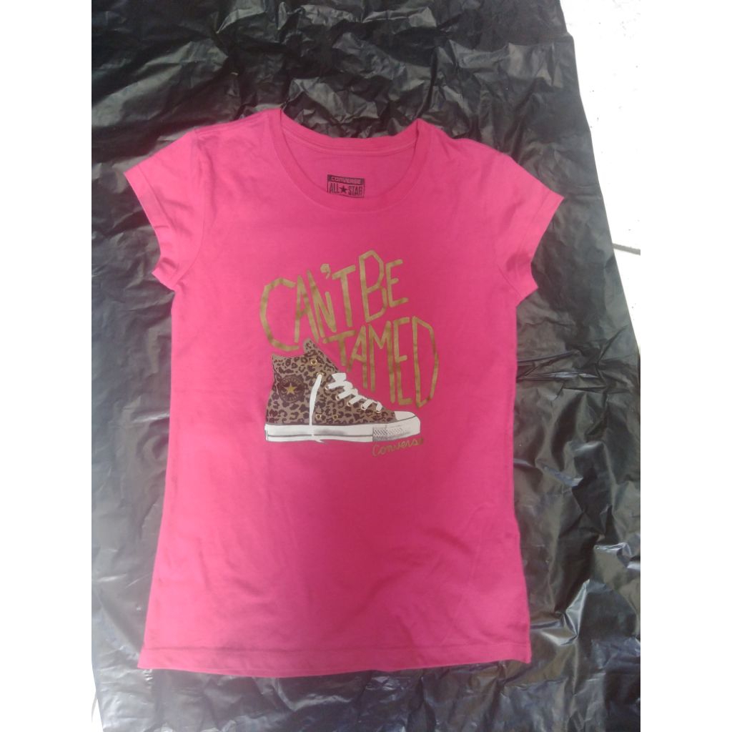 kaos wanita Converse original second size M