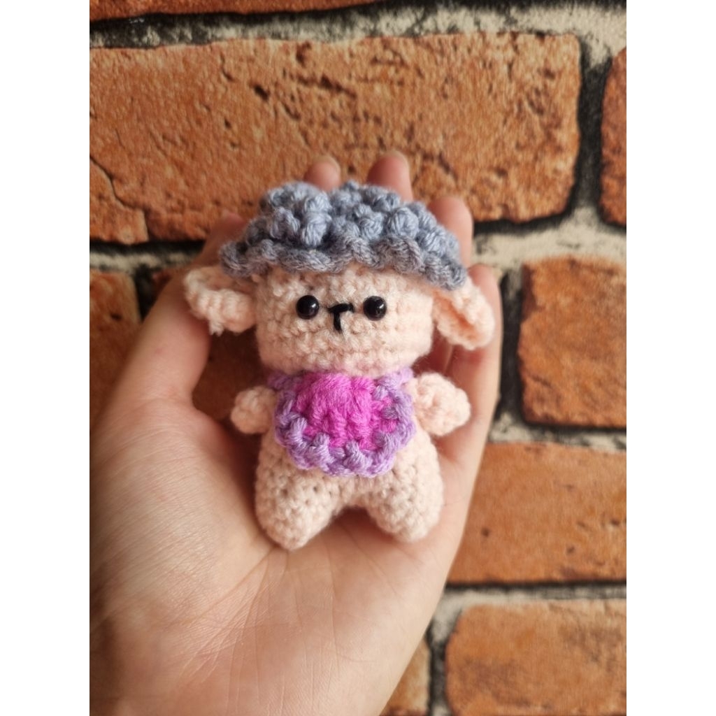 Gantungan Kunci Rajut Sheep