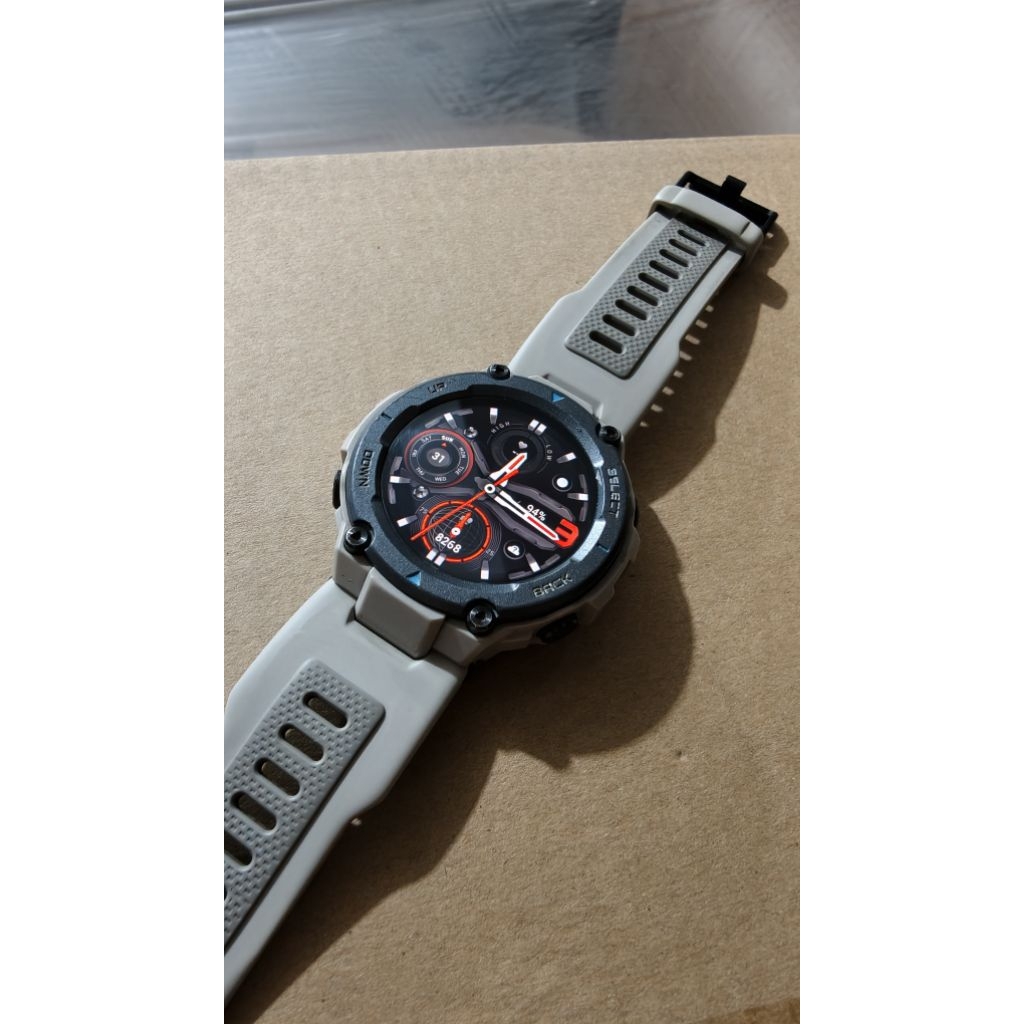 smartwatch amazfit t rex pro, batere awet