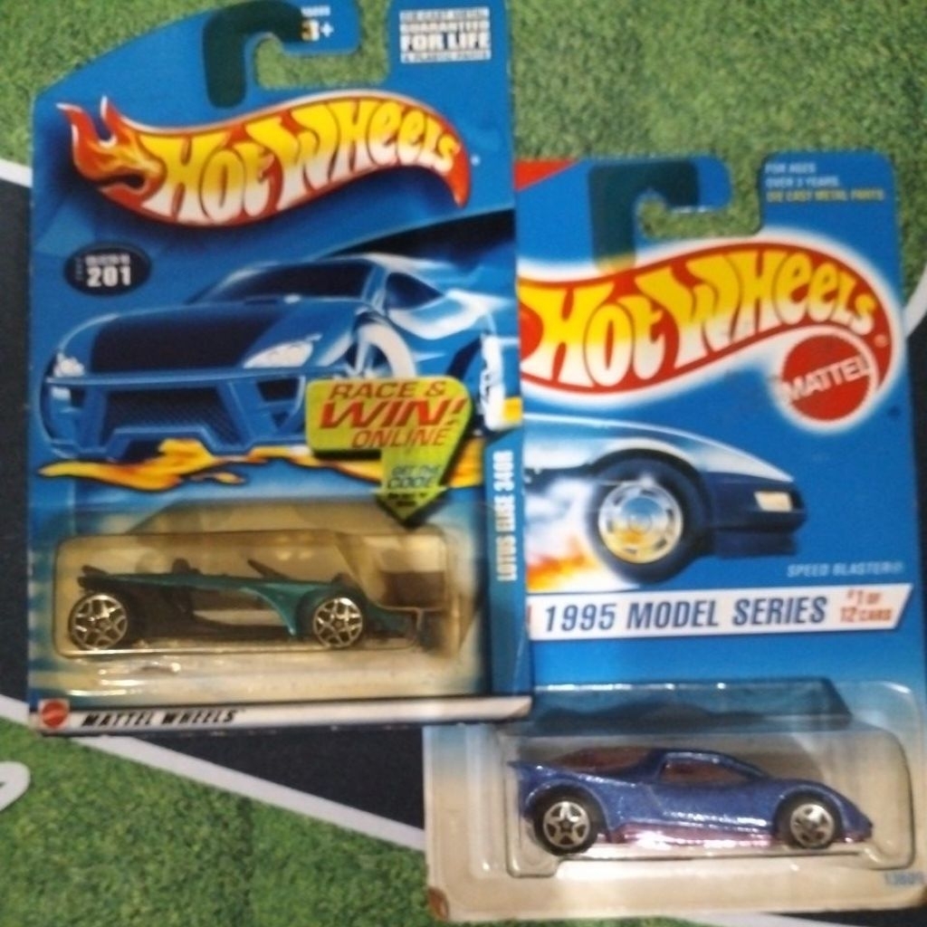 Paket Hemat HotWheels Lotus & Speed Blaster