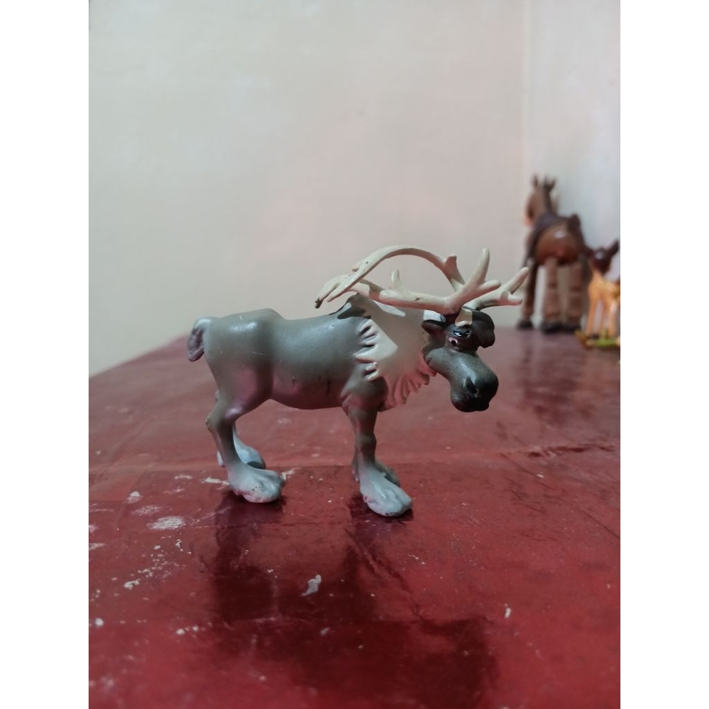 Figure Frozen Elsa / Anna Mainan Anak (moose)