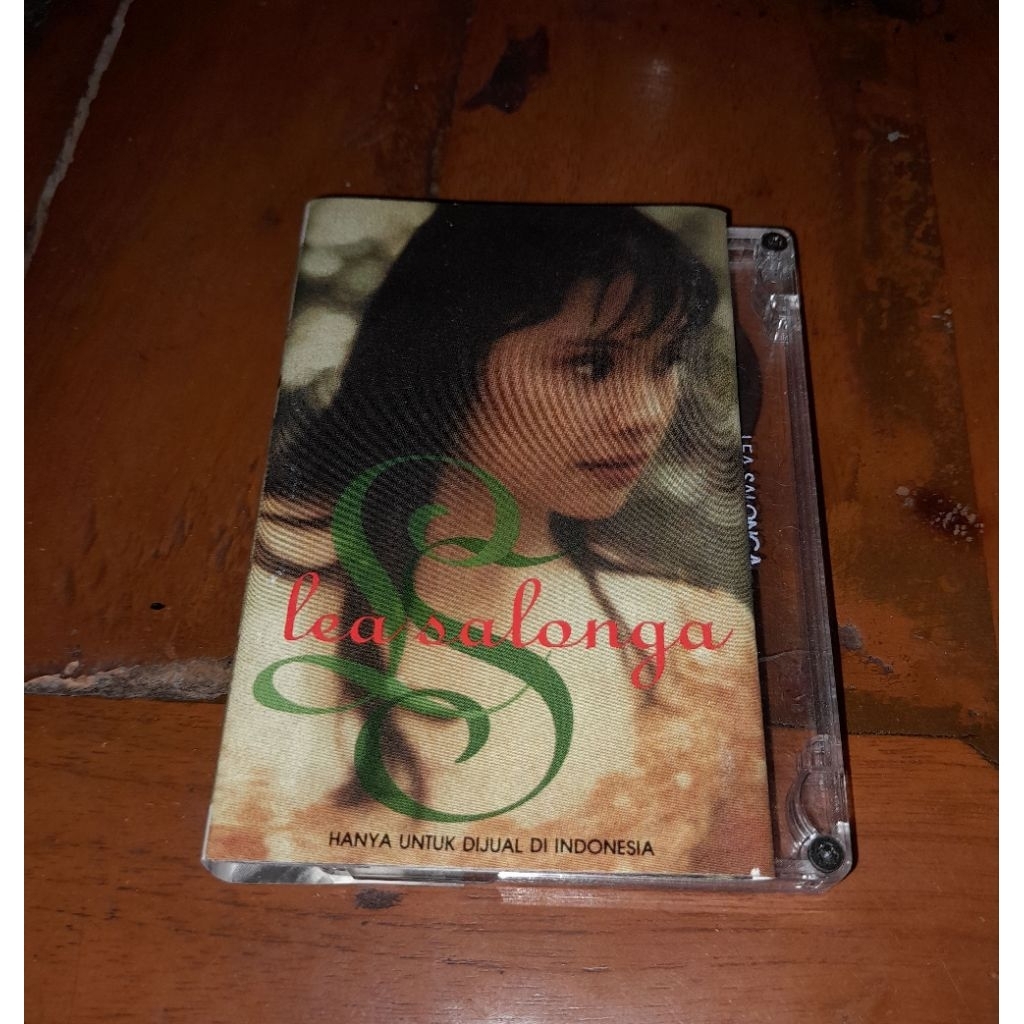 Kaset pita Lea salonga