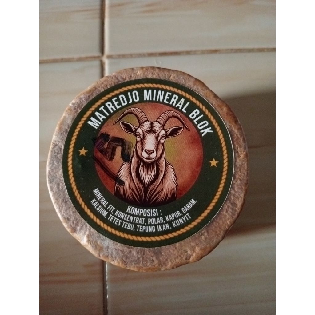 mineral blok untuk kambing dan sapi
