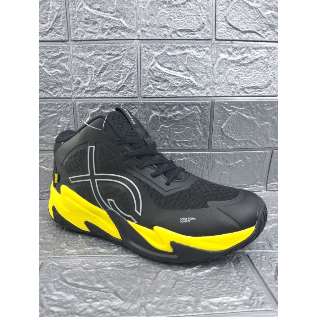 FIXCH OPPUS SEPATU VOLY