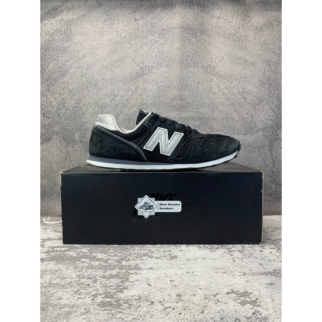Sepatu Second Casual  New Balance 373 Black Silver  Size 43 insole 27,5 cm  Original Guarantee 100%