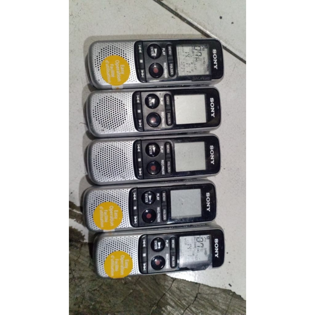 recorder Sony icd-bx140