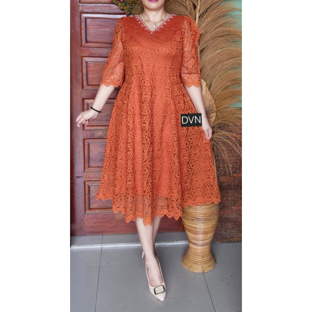 DRES BROKAT LEHER V PAYET/DRES PESTA KONDANGAN