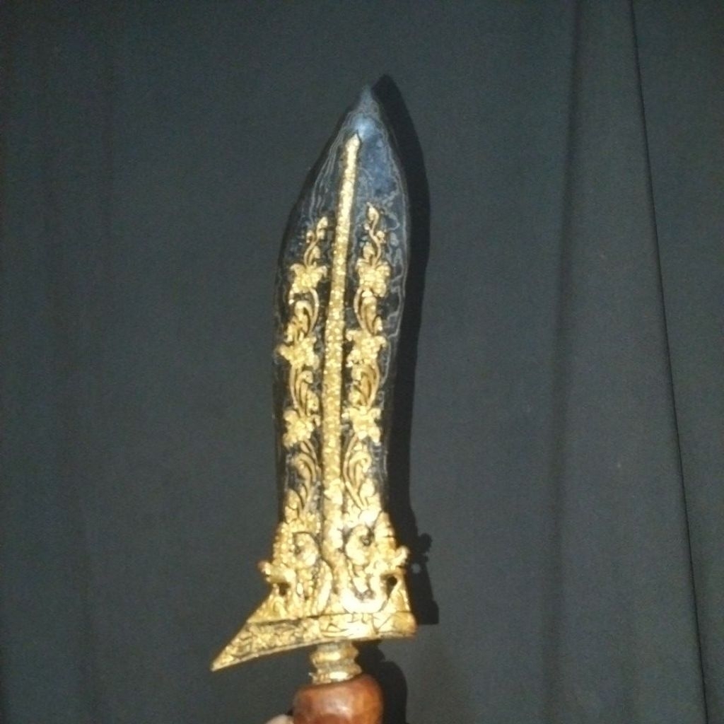 keris betok nogo kembar.