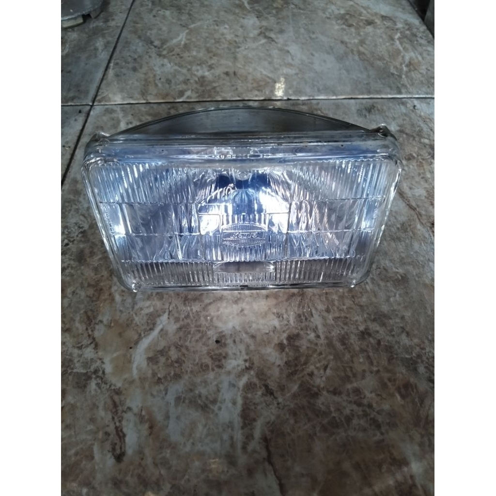 Lampu Sealed Beam Kotak Koito 12 vol