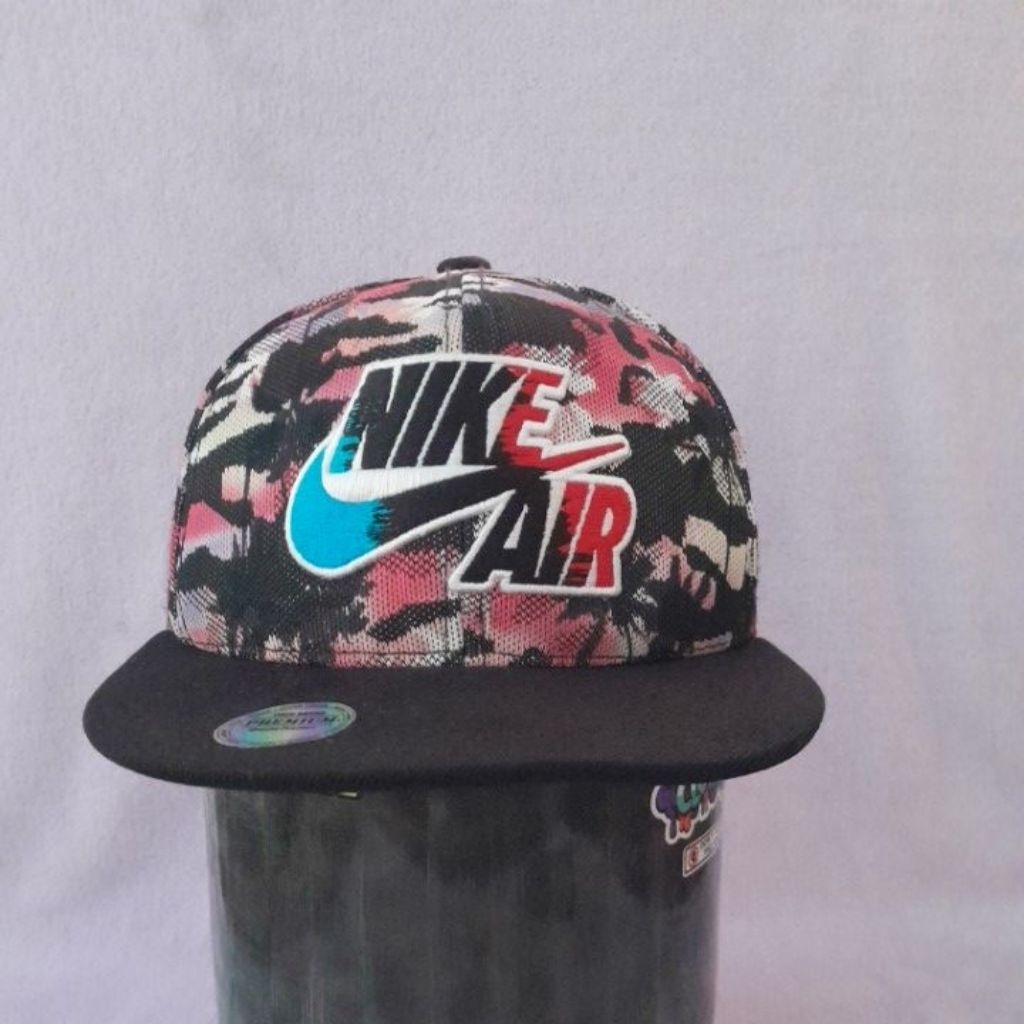 topi brand second ( NIKE )