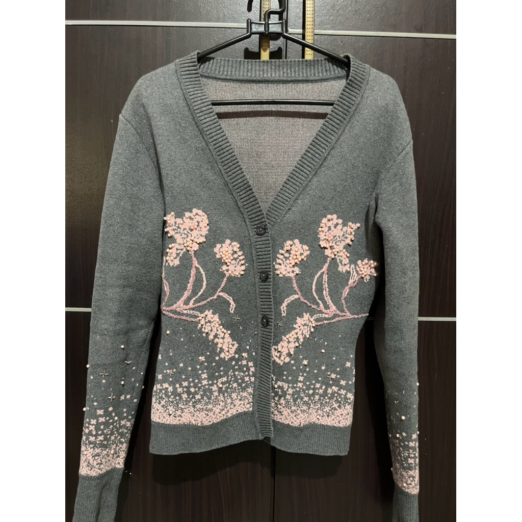 claude marvin cardigan