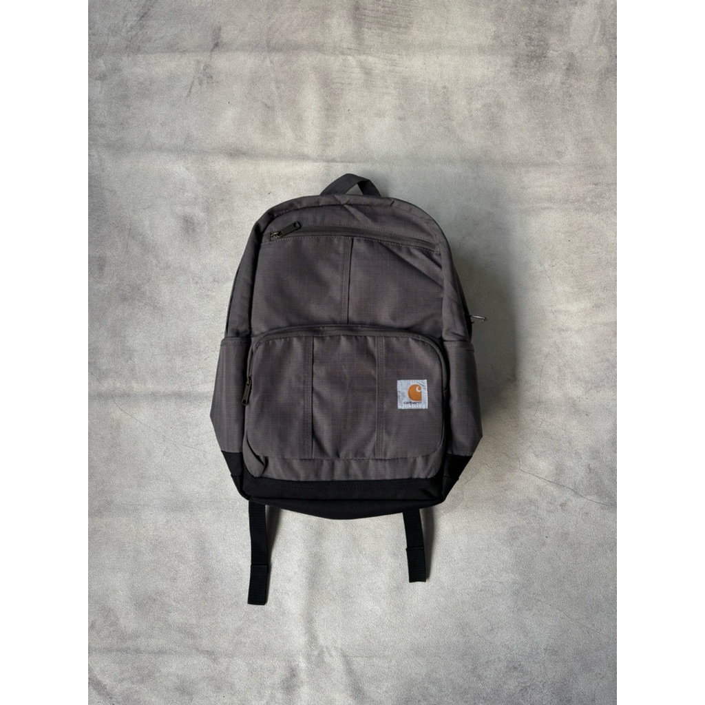 carhartt D89 back pack raindefender