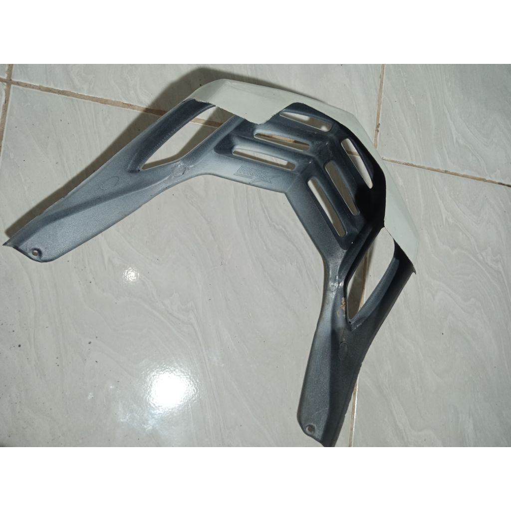 cover variasi tutup lampu belakang Yamaha n max old
