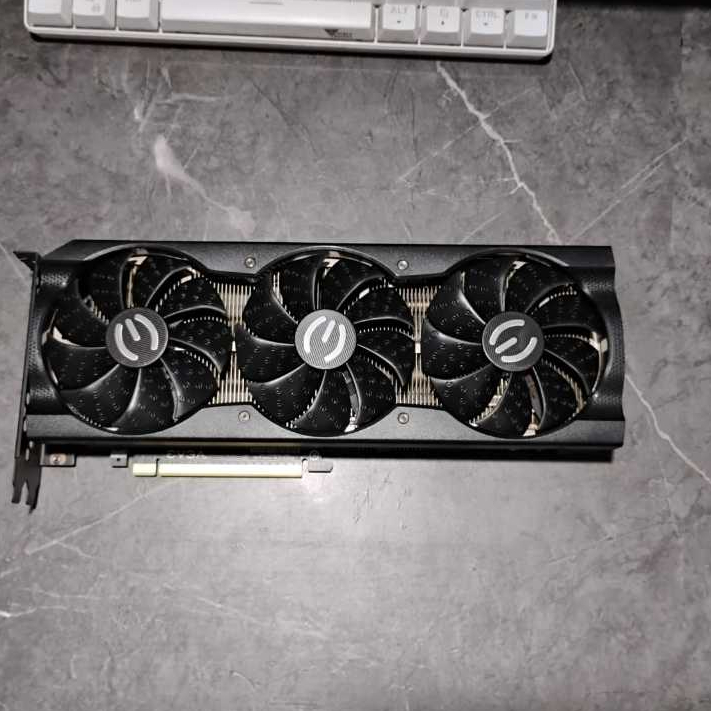 VGA EVGA RTX 3070 8GB GDDR6 Triple fan mantap adem jozz GPU Nvidia Geforce