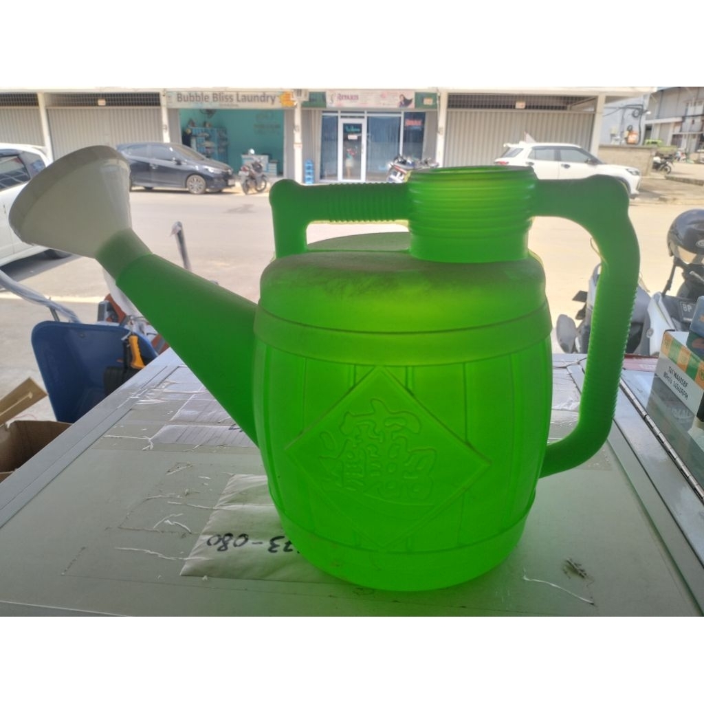 semprotan tanaman 4 liter