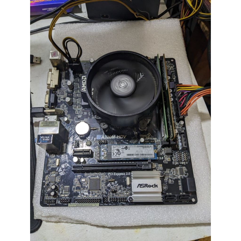 Ryzen 5 1500x mobo a320m