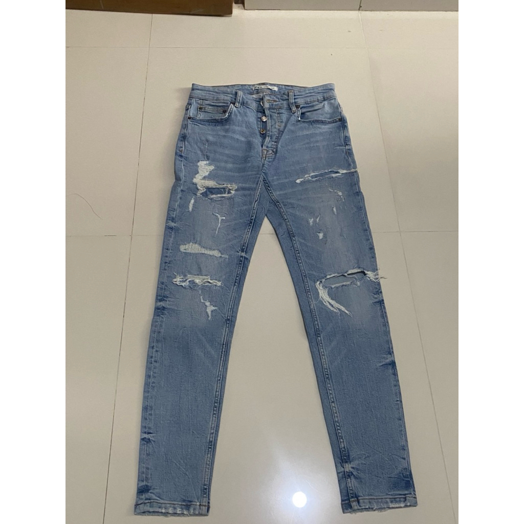 PRELOVED Zara man ripped jeans