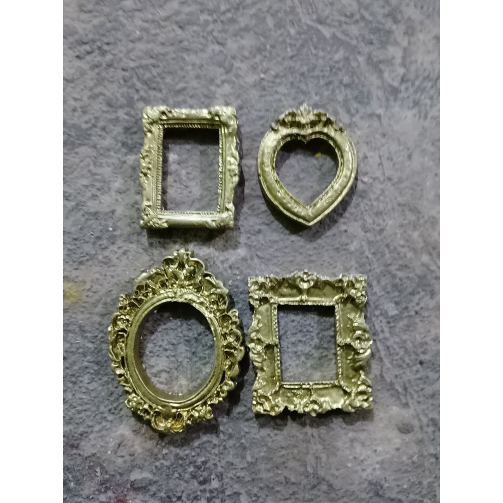 mini frame vintage gold aesthetic mini frame isi 4