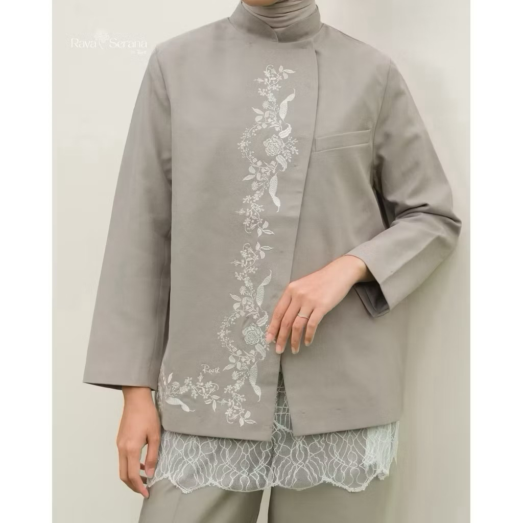 RURIK // Haila,Gelsi,Maova,Amerta,Gista,Valeo,Gauri,Chevali,Nebian Print Shirt by Rurik