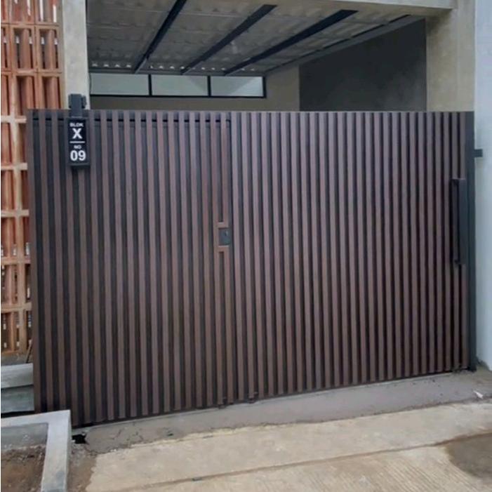 Pagar Rumah Geser WPC Coklat Minimalis Tahan Cuaca