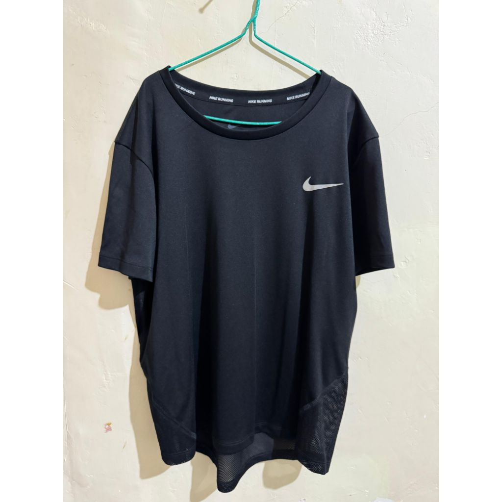 Preloved Jersey Running Nike Ori Original Baju Lari