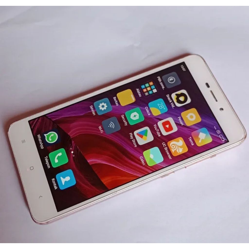 Xiaomi Redmi 4A RAM 2/16 second normal hp android murah berkualitas siap pakai

