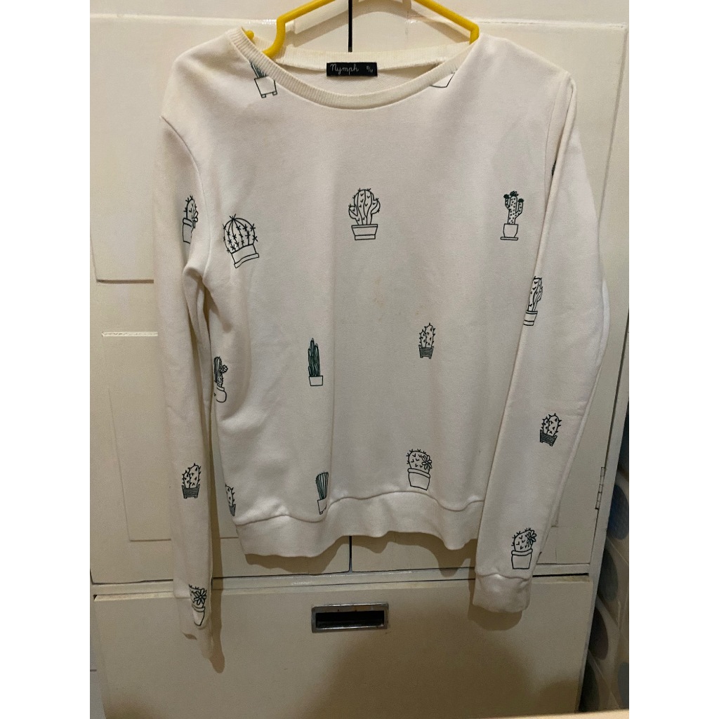 NYMPH Sweater Preloved