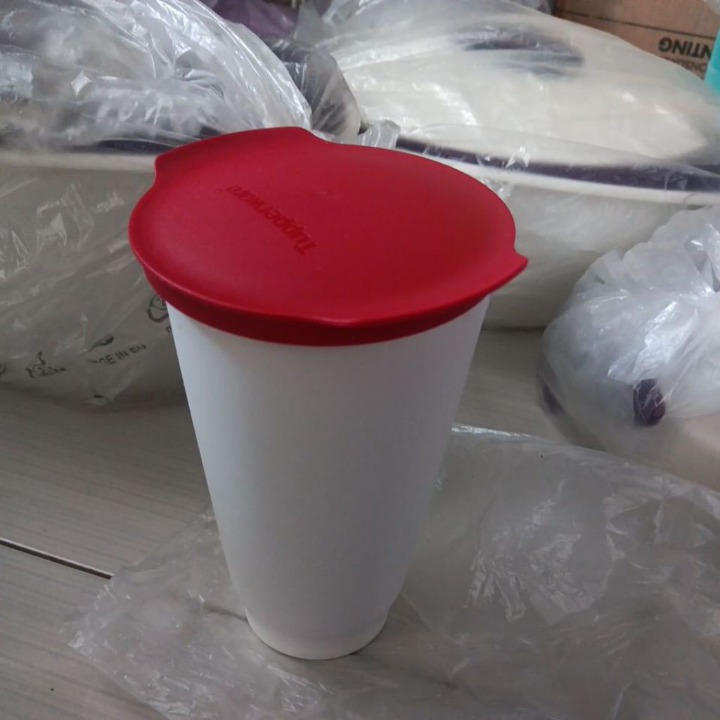 Allegra tumbler tupperware
