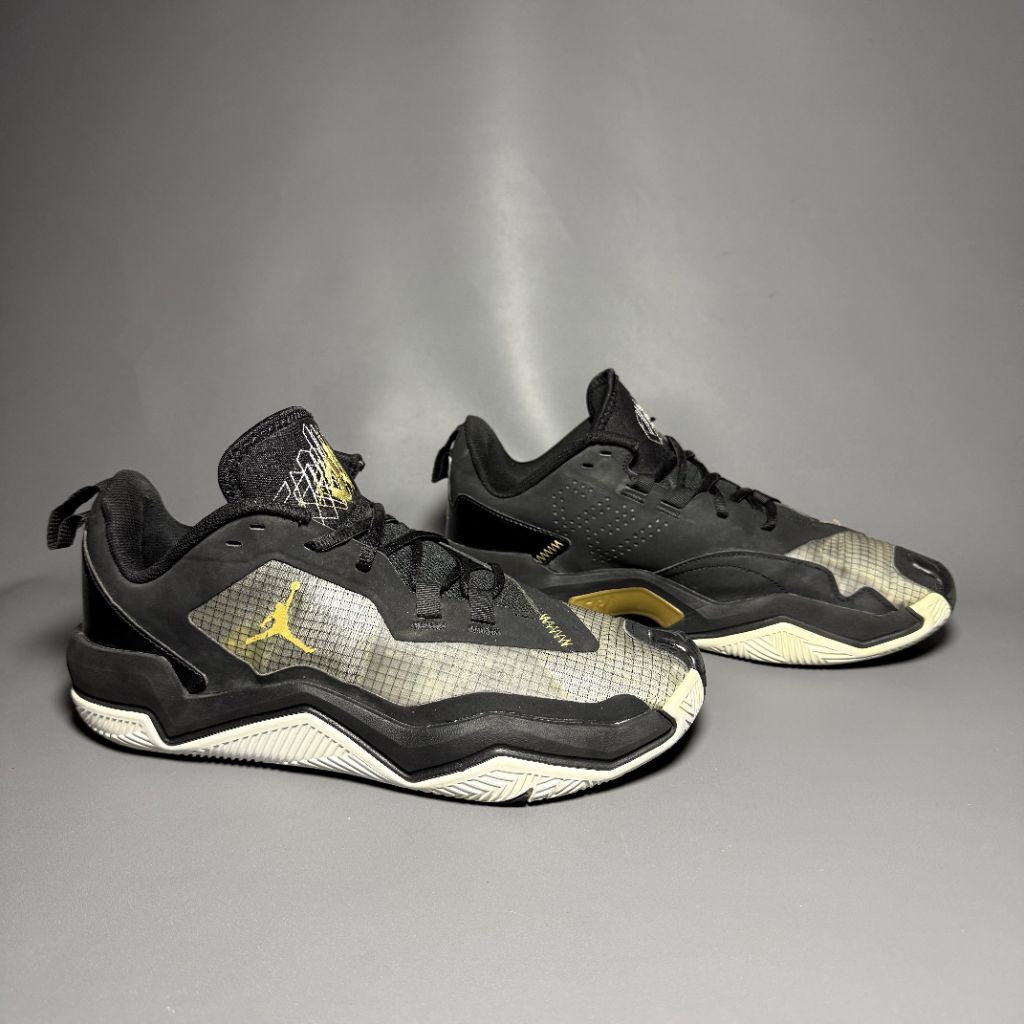 sepatu basket voli second air jordn one take 4 size 44 insol 28cm