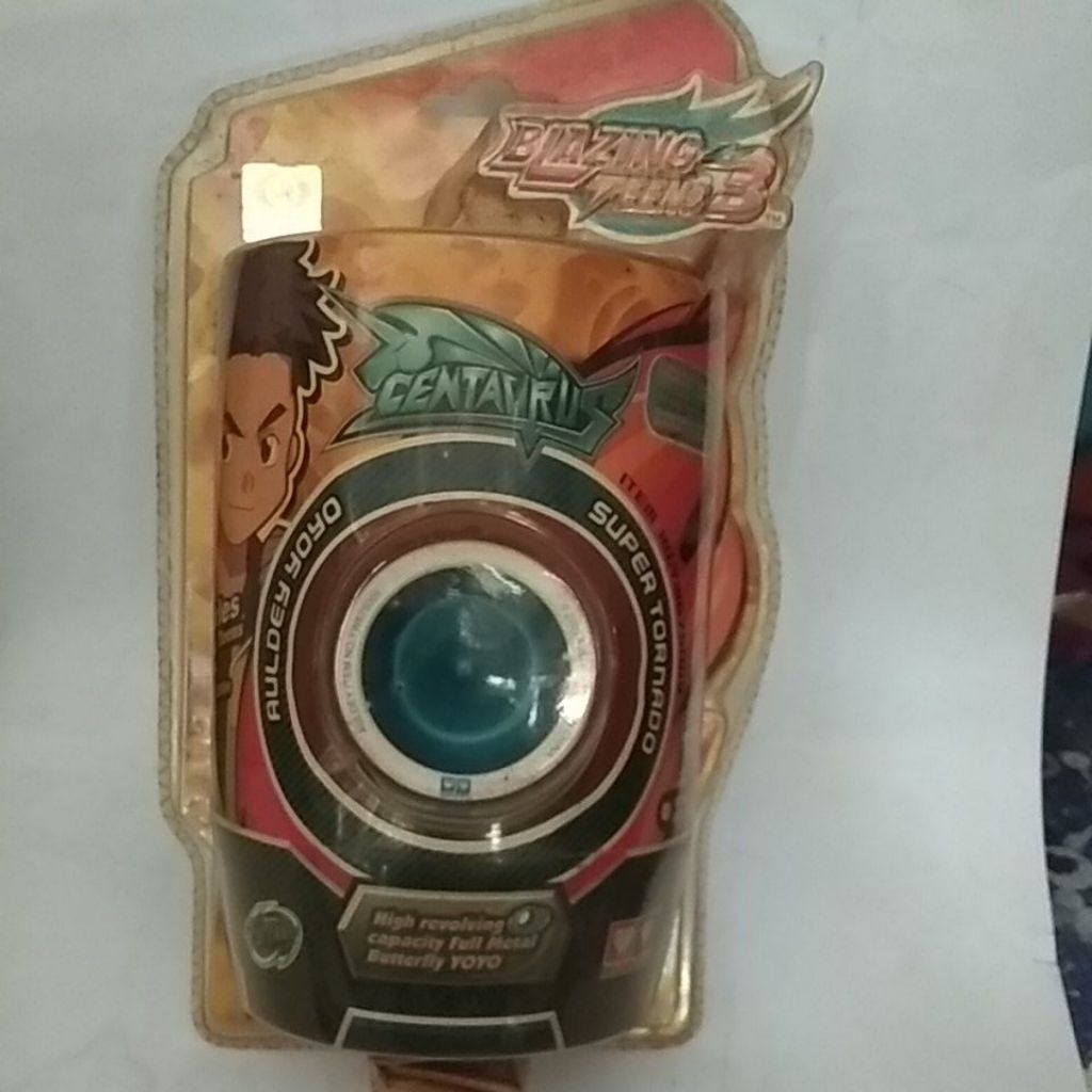 Yoyo Auldey Blazing teens 3 Centaurus