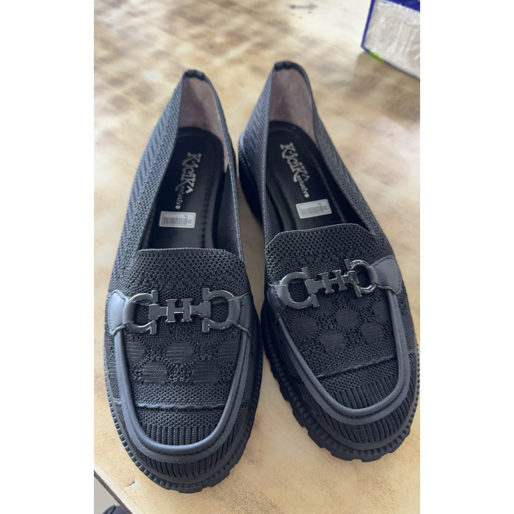 Pansus wanita hitam (Do-28)