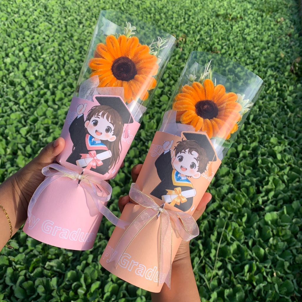 Buket Wisuda Sunflower Lucu | Bunga Kawat Bulu + Boneka Wisuda | Kado Kelulusan Aesthetic Buket Wisu