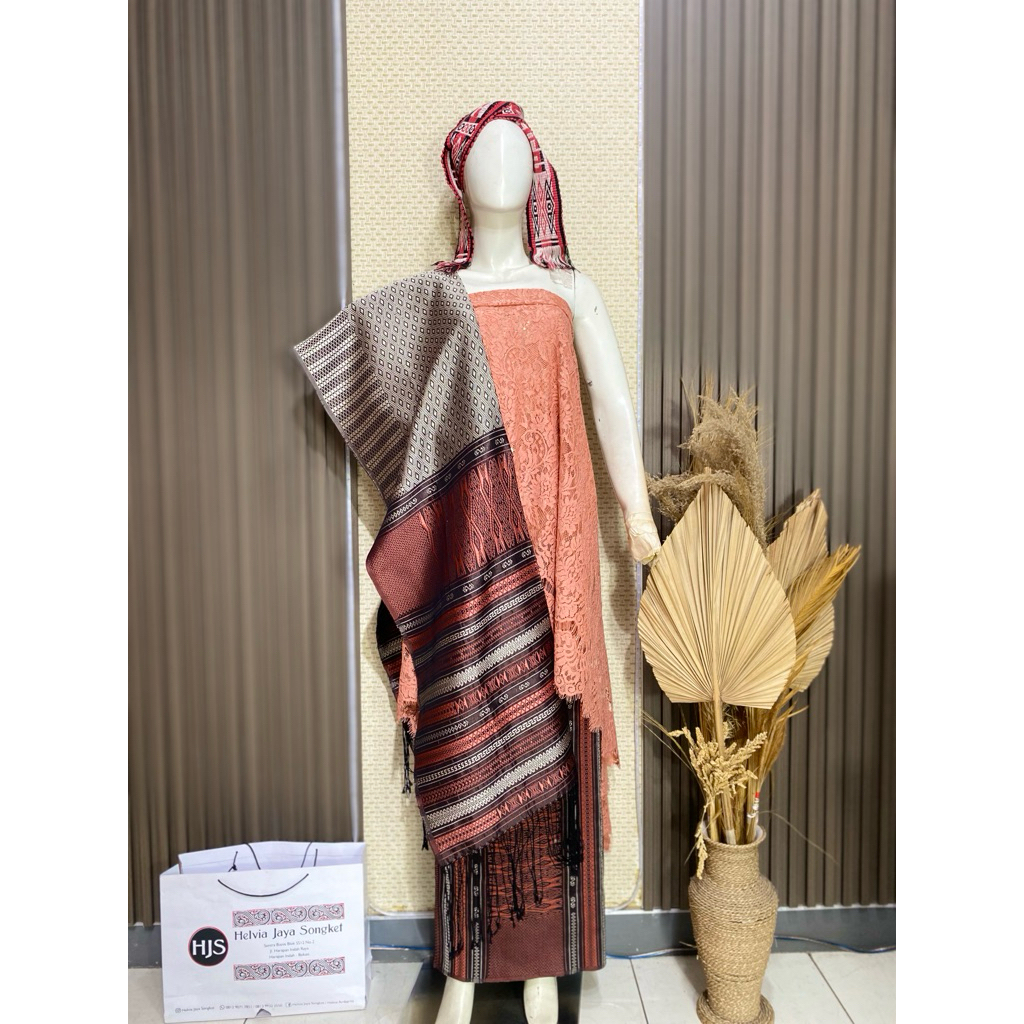 Tumtuman Exclusive Sutra coklat coral