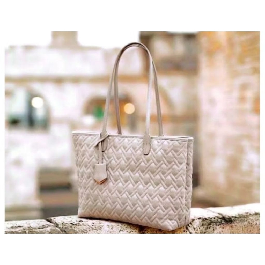 Amsterdam Tote Bag by Heylocal