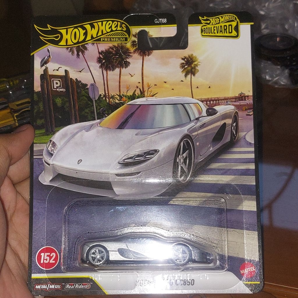 BOULEVARD KOENIGSEGG CC850