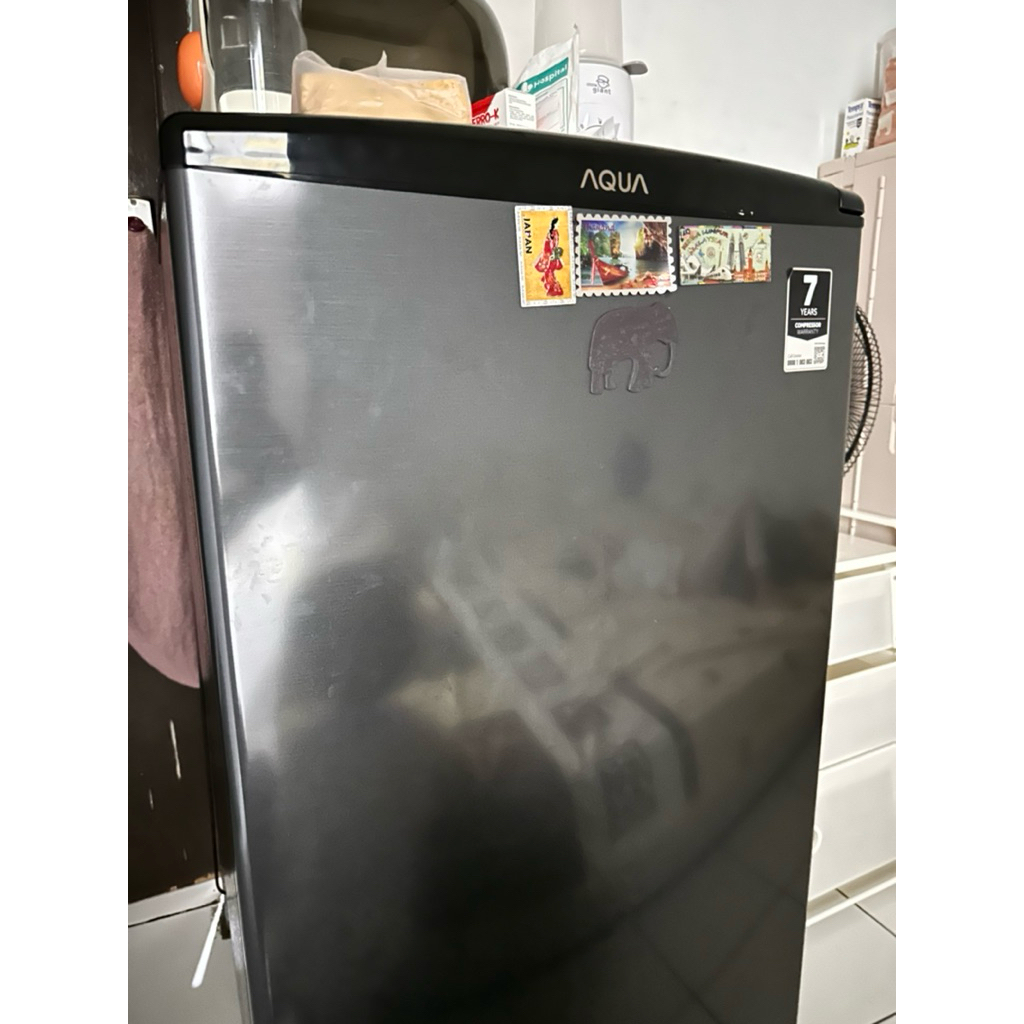 Preloved Freezer Aqua AQF-S4(S) Lemari Es Batu Kulkas Pendingin Asi Perah 4 Rak aqua  AQFS4 ASIP Ori
