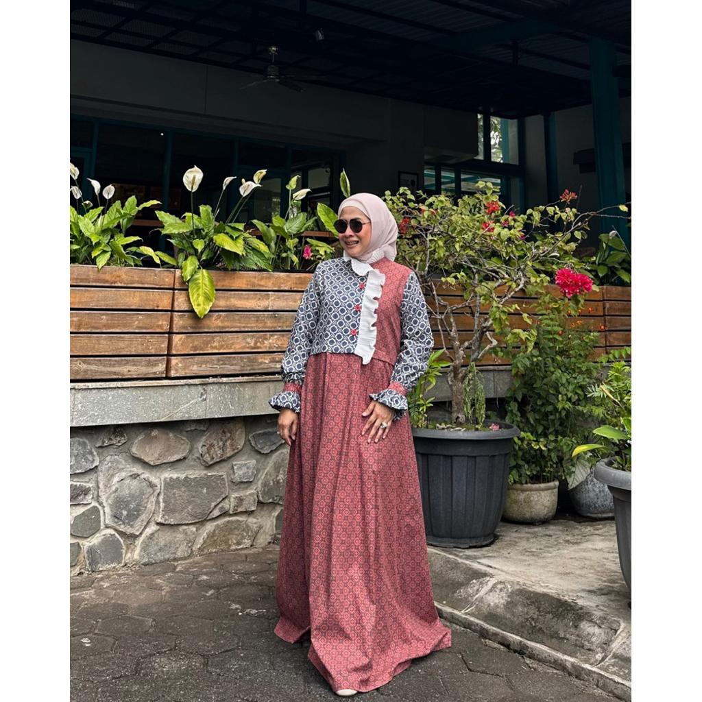 Ainnie Abaya - Daily Abaya - DFR Cloth